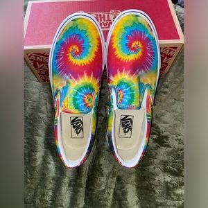 Women’s Tie-Dye Slip on Vans
